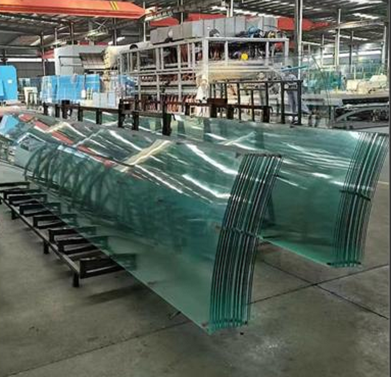 Thermal stress glass cutting
